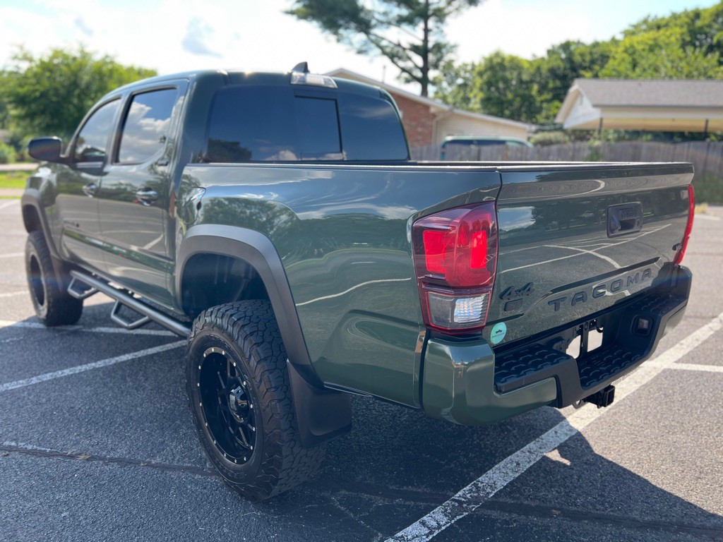 2022 Toyota Tacoma Image 10