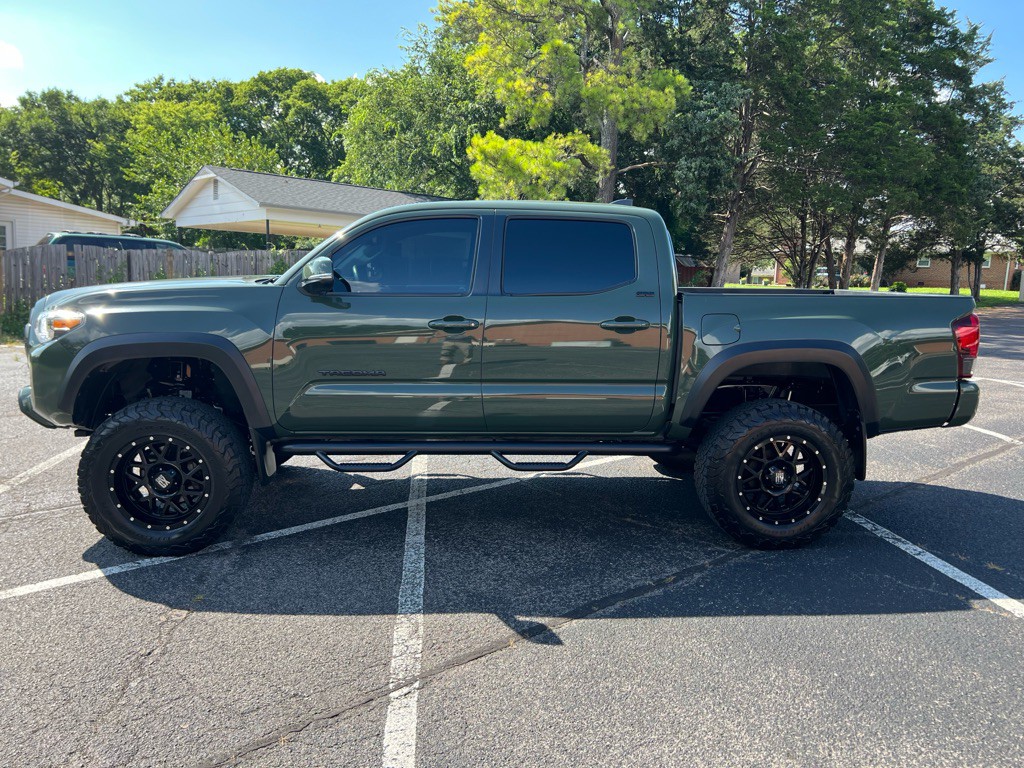 2022 Toyota Tacoma Image 11