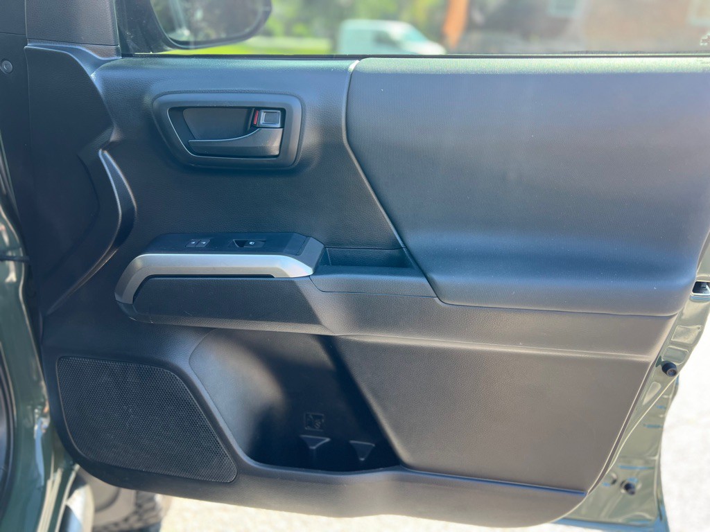 2022 Toyota Tacoma Image 24