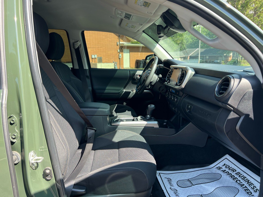 2022 Toyota Tacoma Image 26