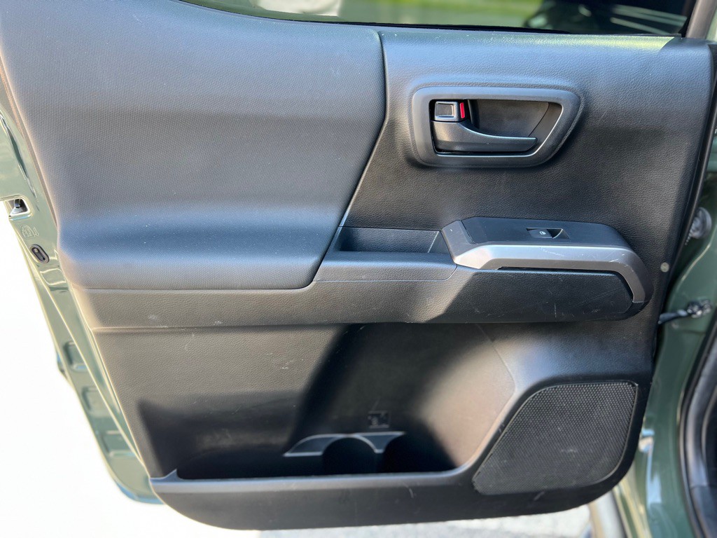 2022 Toyota Tacoma Image 38