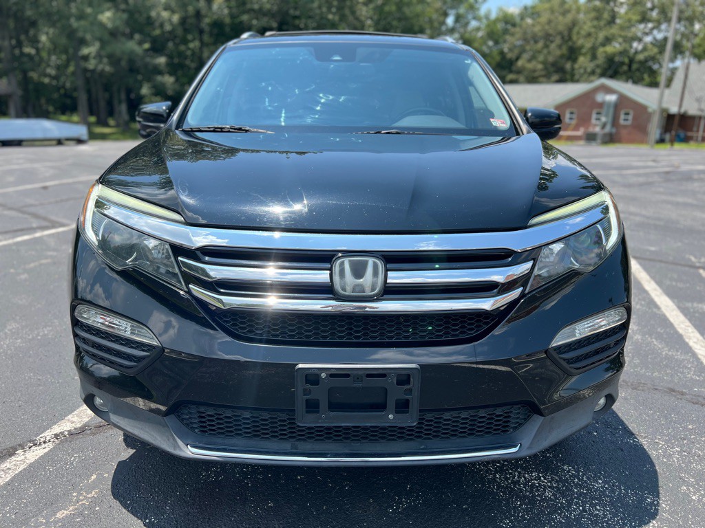2017 Honda Pilot Image 2