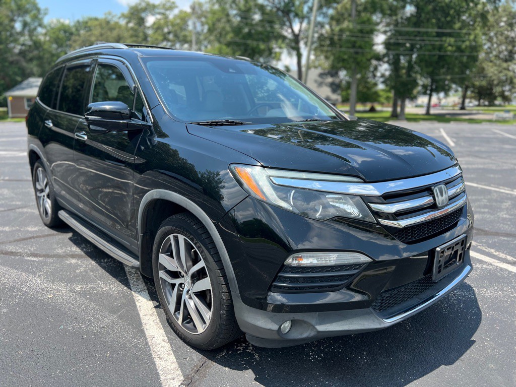 2017 Honda Pilot Image 3
