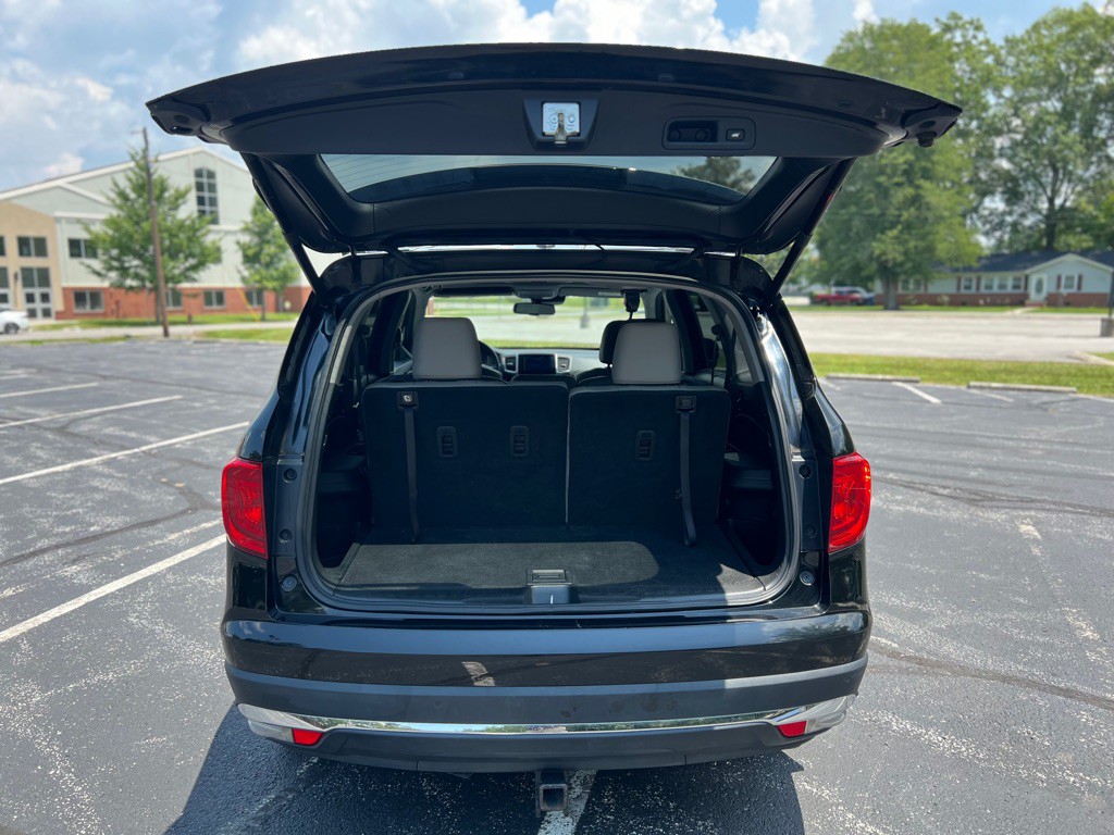 2017 Honda Pilot Image 7