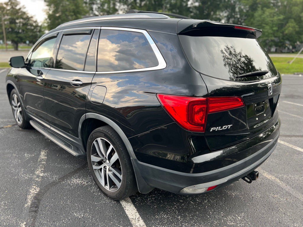2017 Honda Pilot Image 10