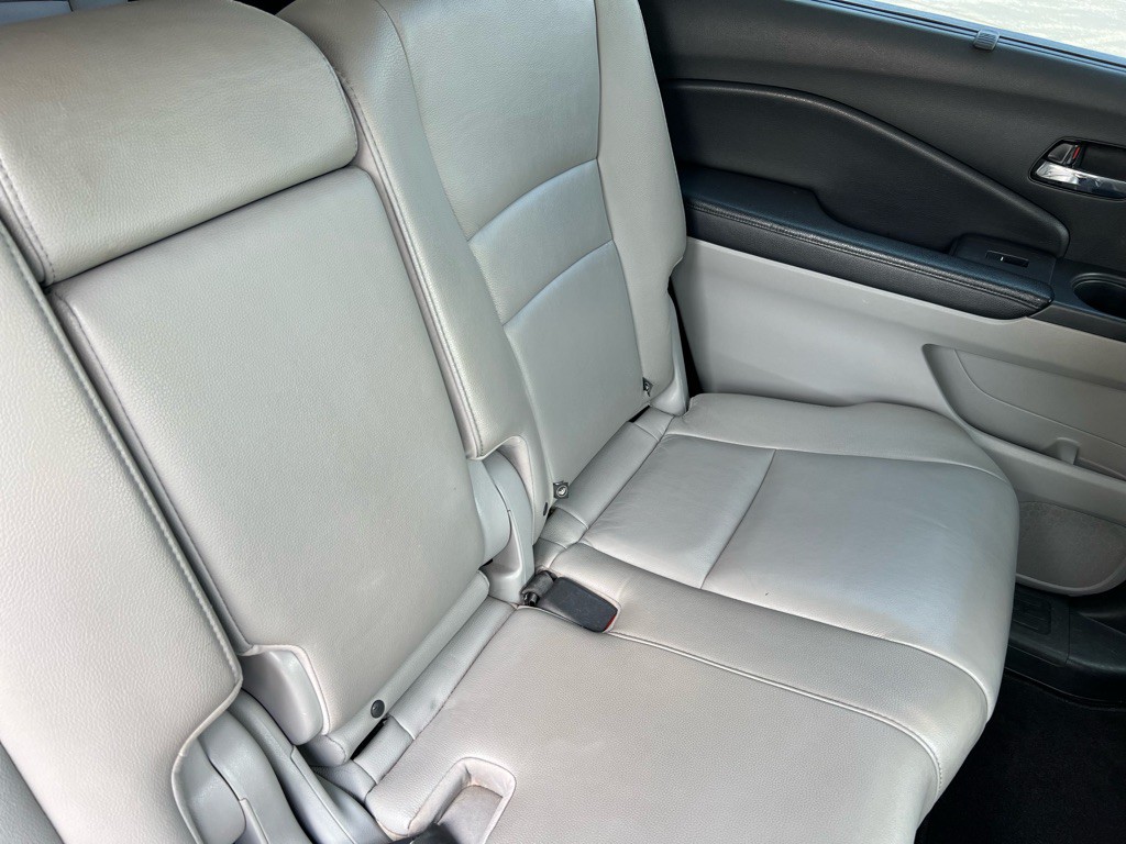 2017 Honda Pilot Image 43