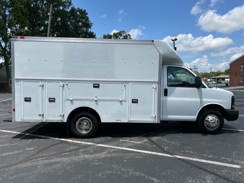2013 GMC Savana Image 4