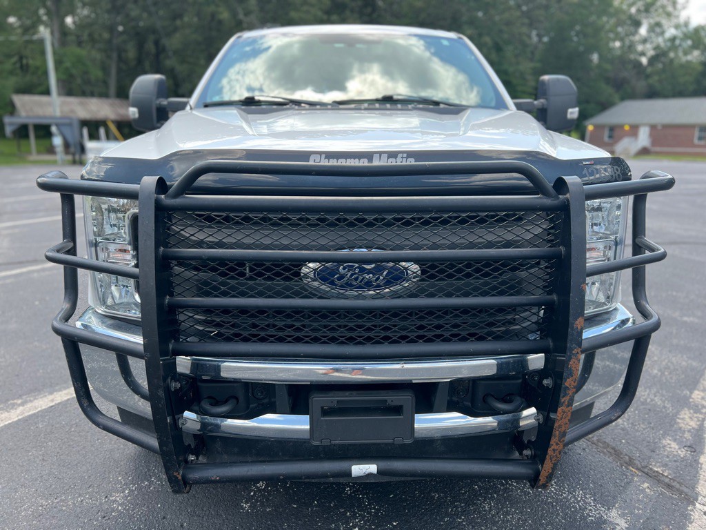 2019 Ford F-350 Image 2