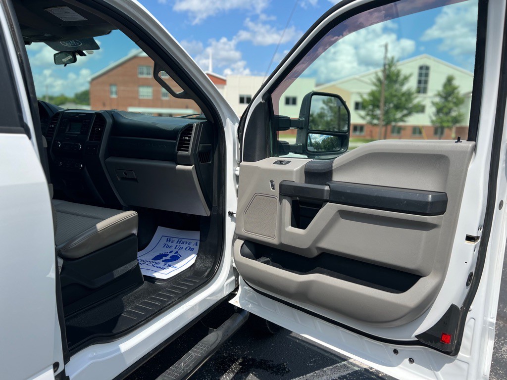 2019 Ford F-350 Image 35