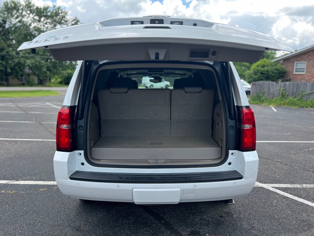 2017 Chevrolet Tahoe Image 7