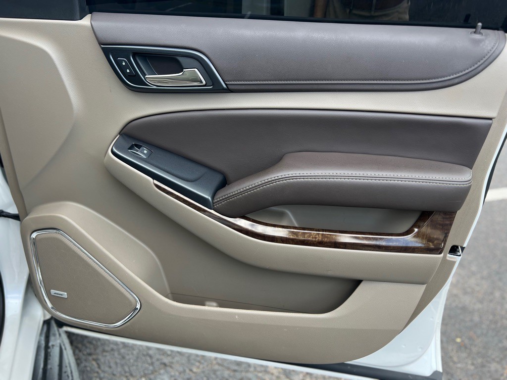 2017 Chevrolet Tahoe Image 25