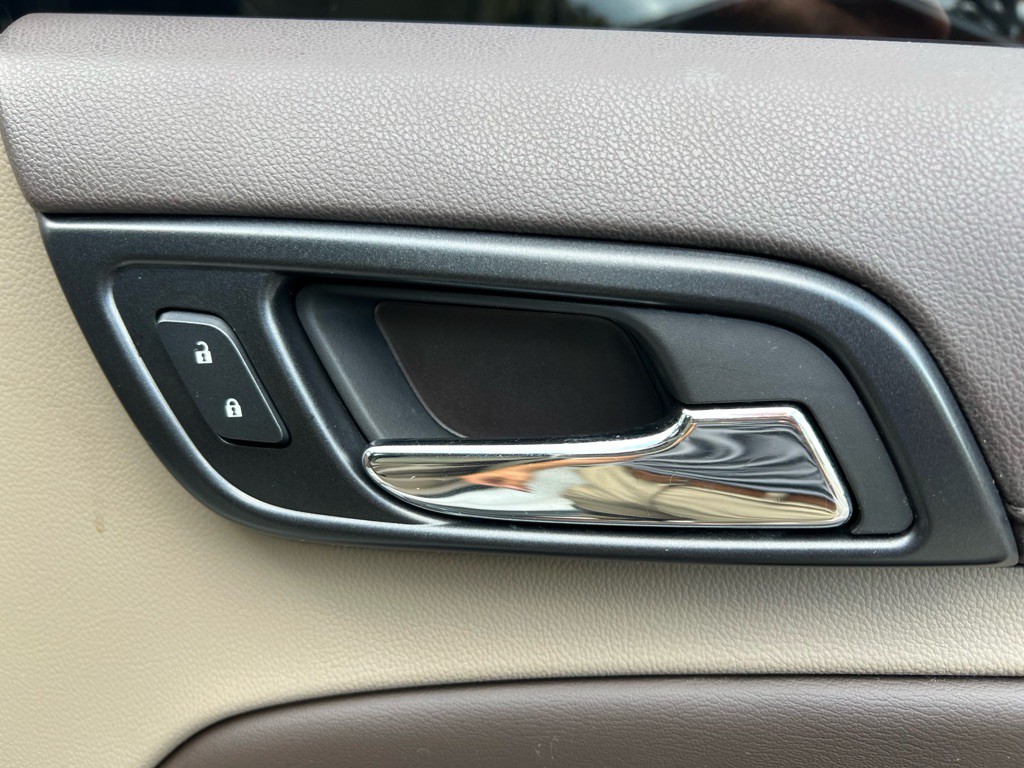 2017 Chevrolet Tahoe Image 26