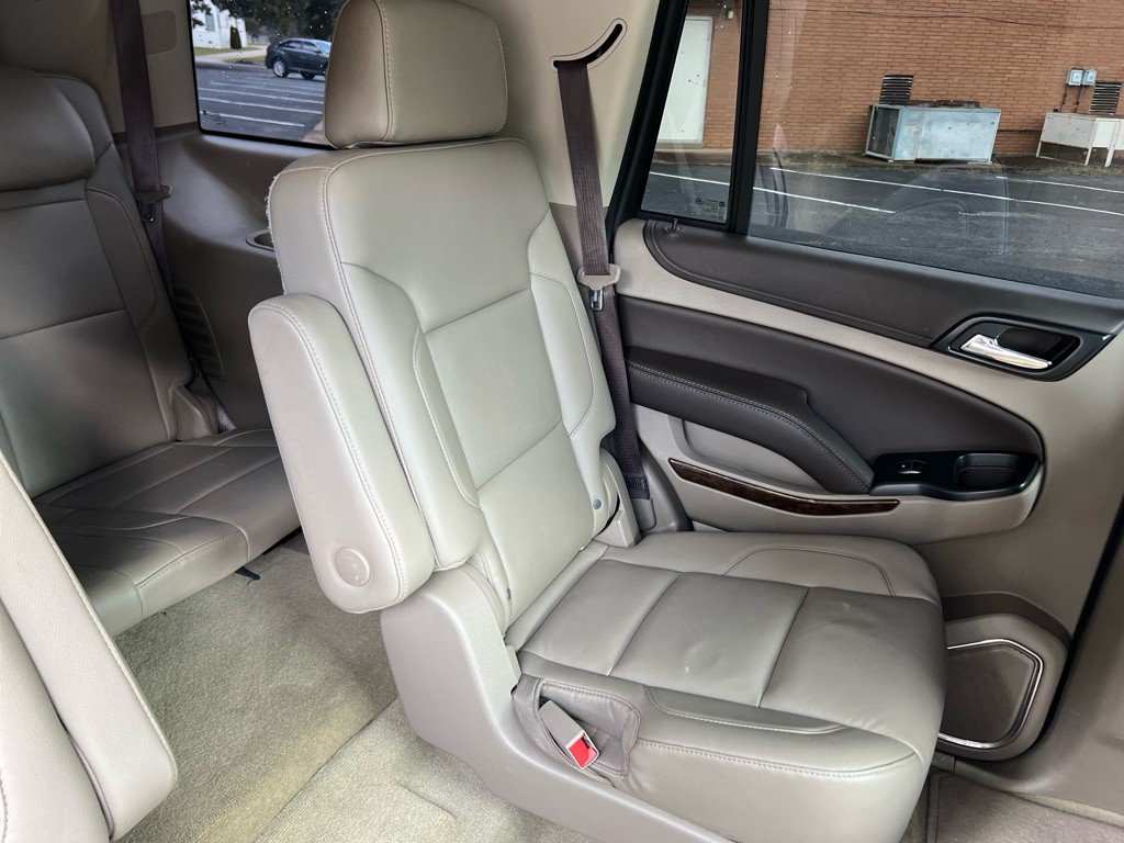 2017 Chevrolet Tahoe Image 39