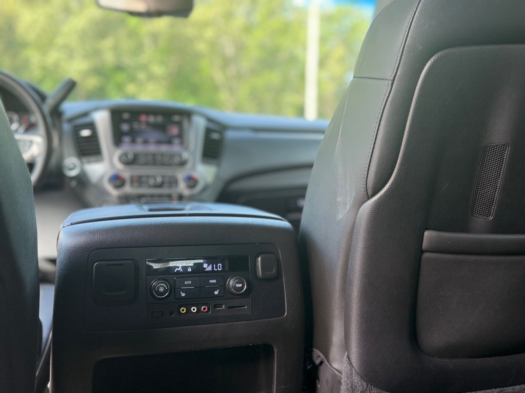 2015 GMC Yukon Image 23