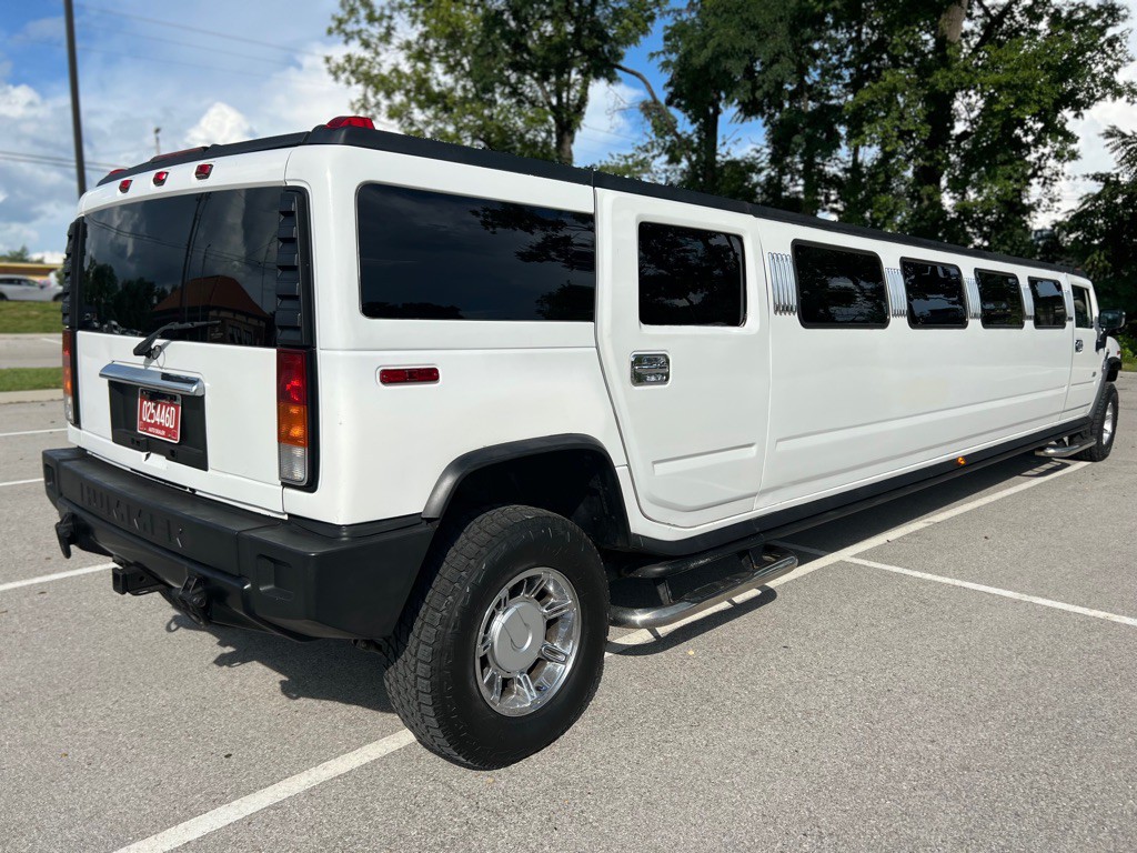 2003 HUMMER H2 Image 5