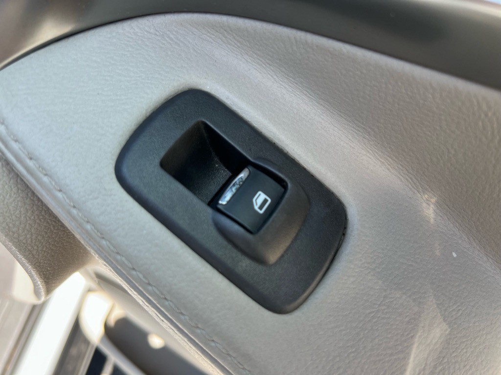 2014 Ford Explorer Image 27