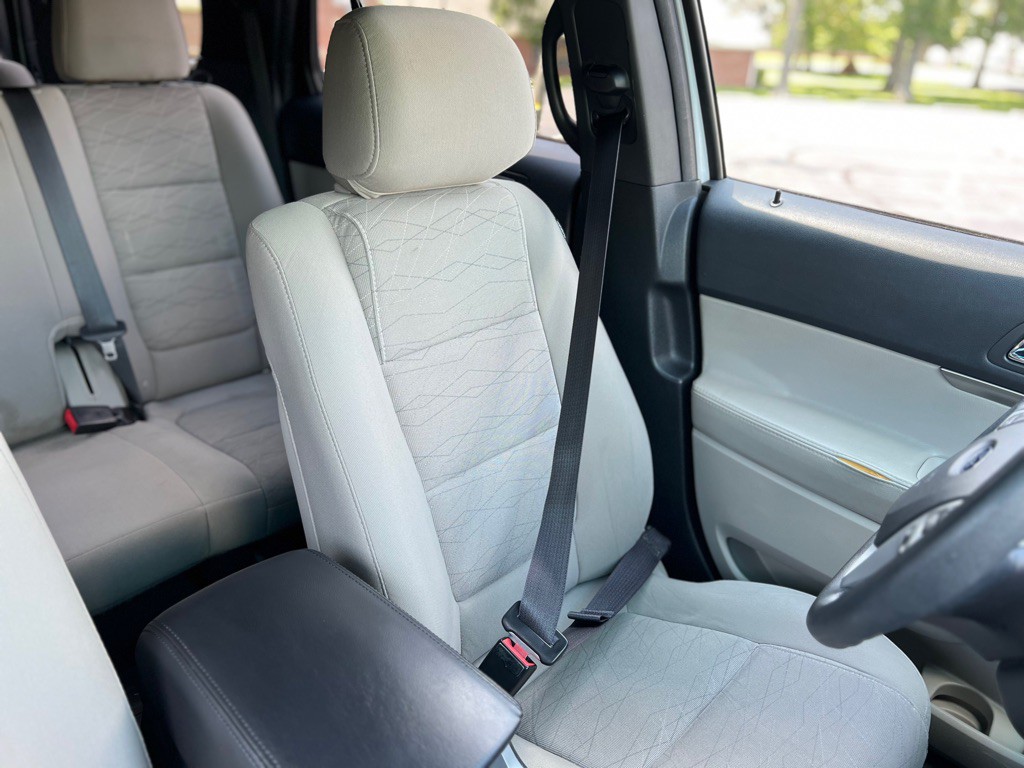 2014 Ford Explorer Image 32