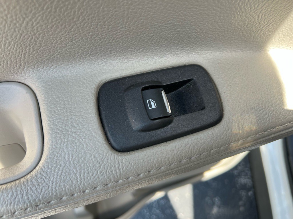 2014 Ford Explorer Image 35