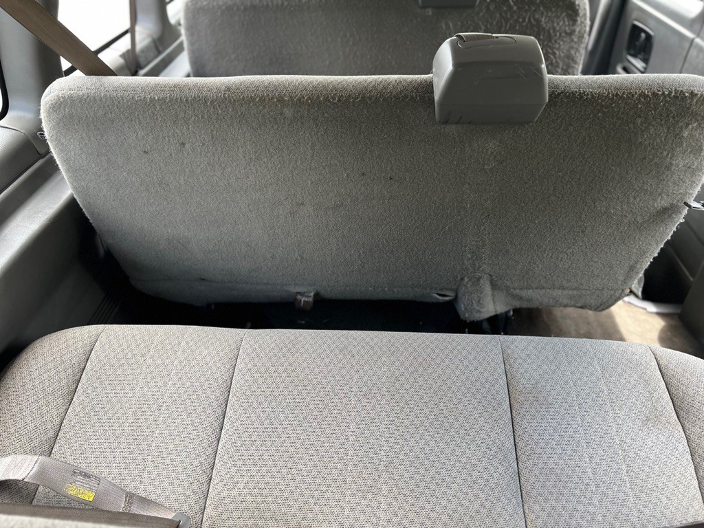 2017 Chevrolet Express Image 10