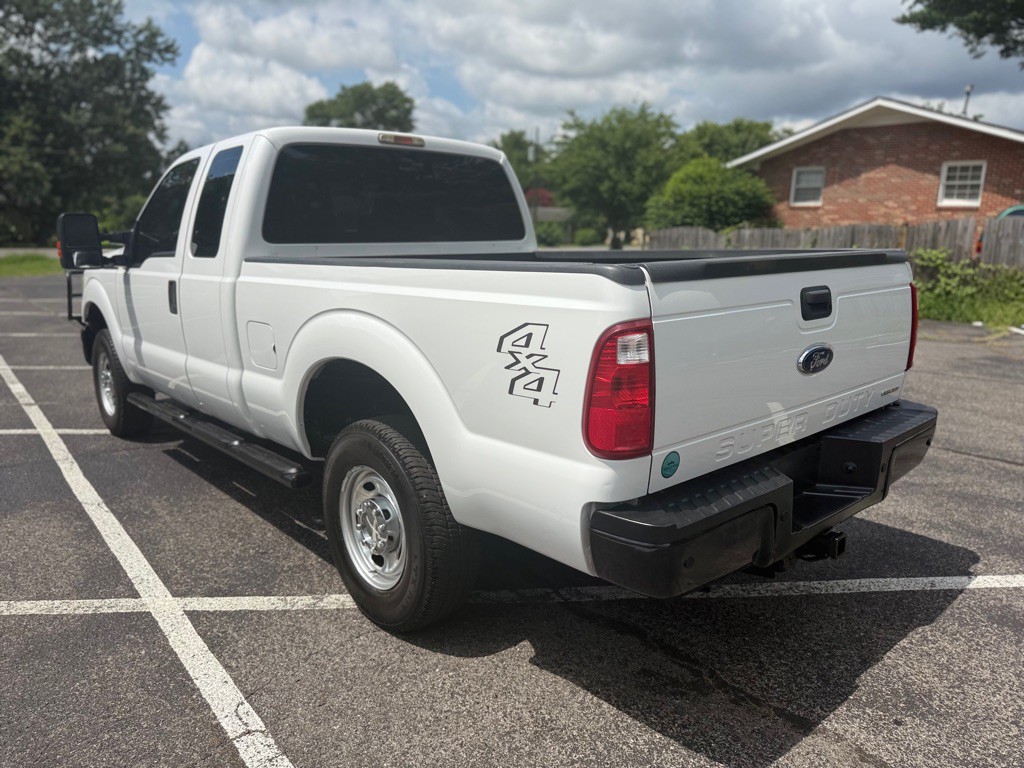 2014 Ford F-250 Image 9