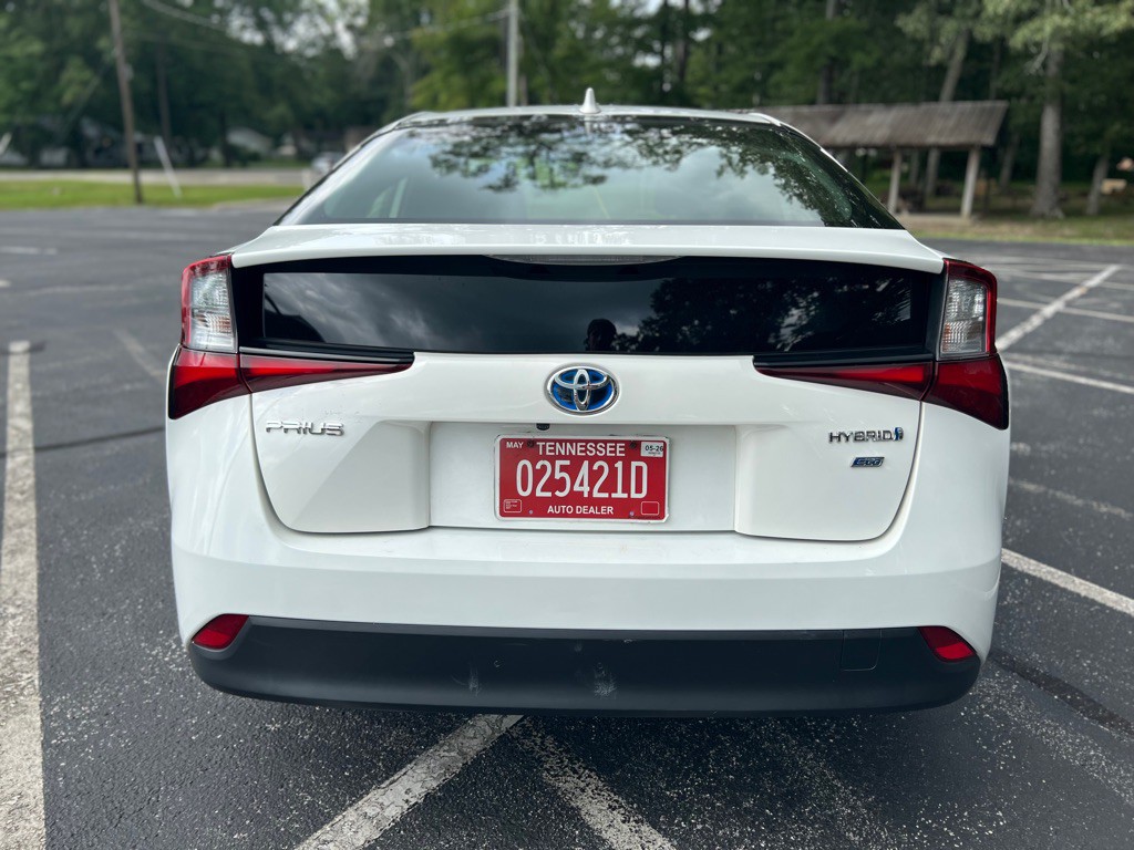 2019 Toyota Prius Image 6