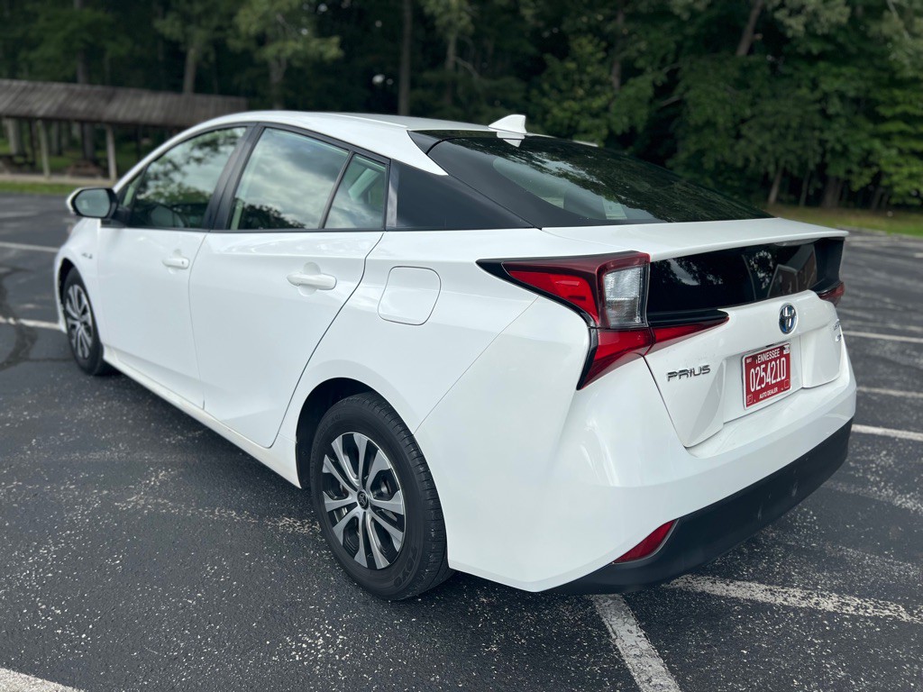 2019 Toyota Prius Image 9