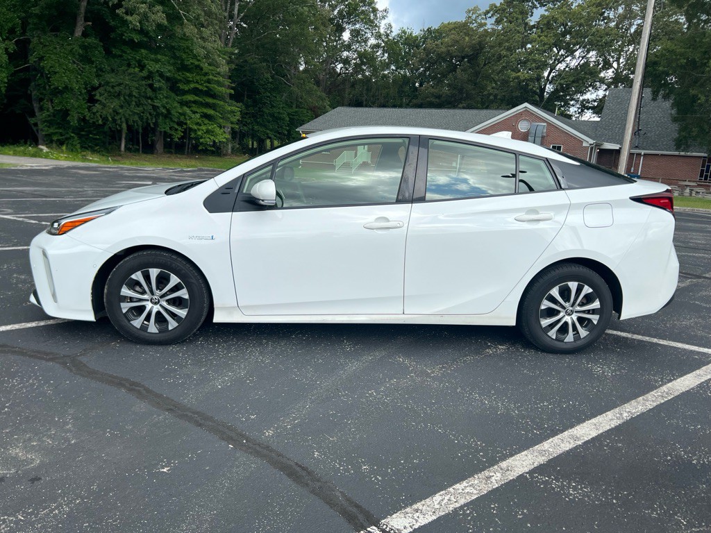 2019 Toyota Prius Image 10