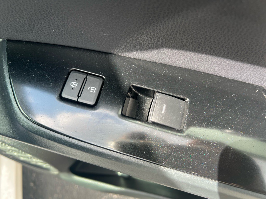 2019 Toyota Prius Image 24