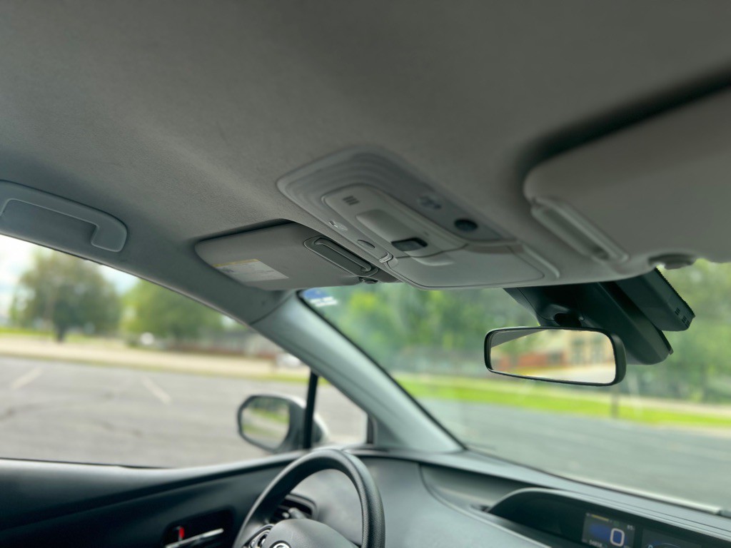 2019 Toyota Prius Image 28