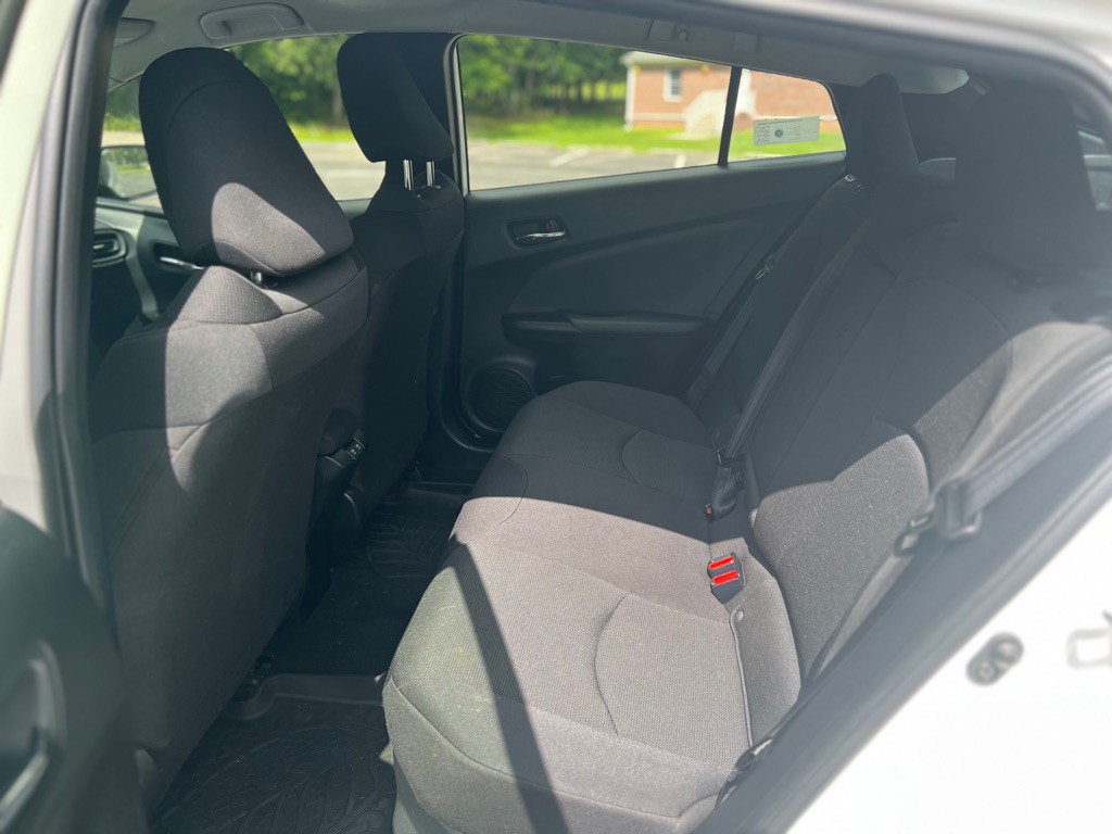 2019 Toyota Prius Image 39