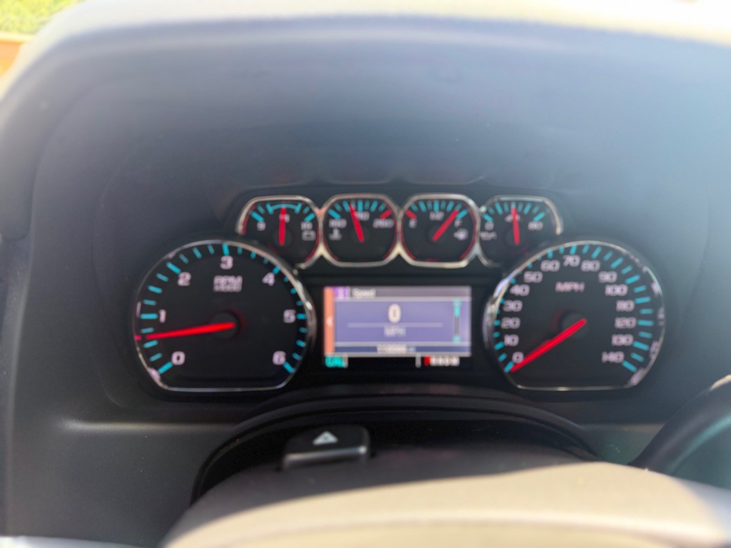 2015 Chevrolet Tahoe Image 22