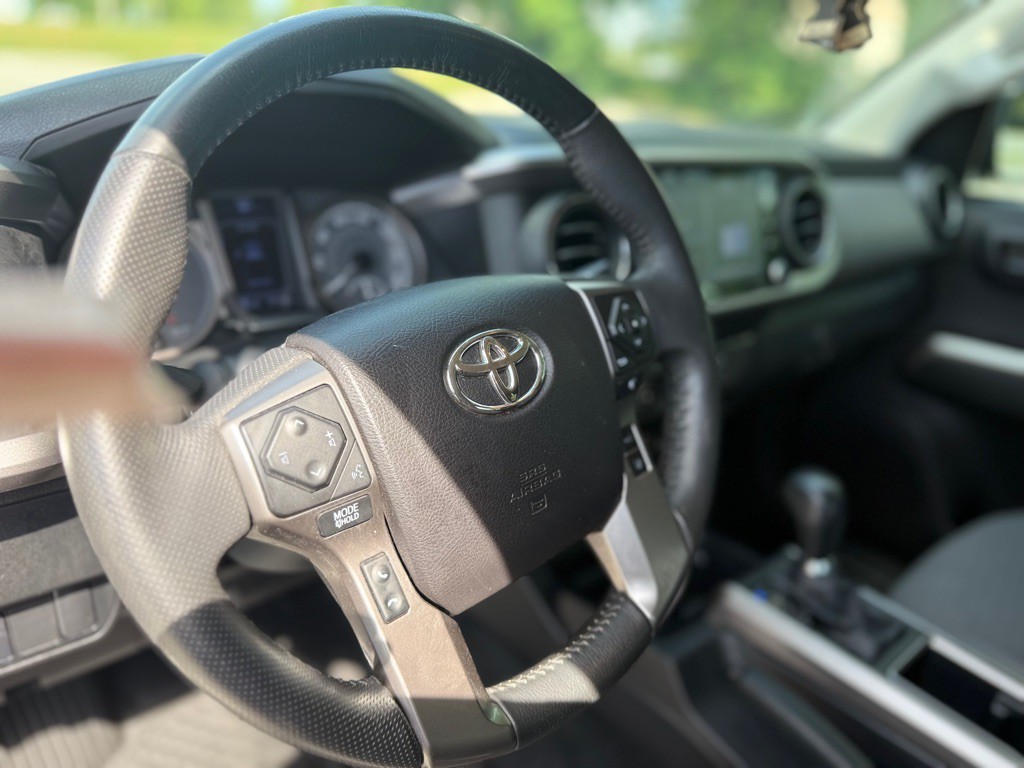2021 Toyota Tacoma Image 17