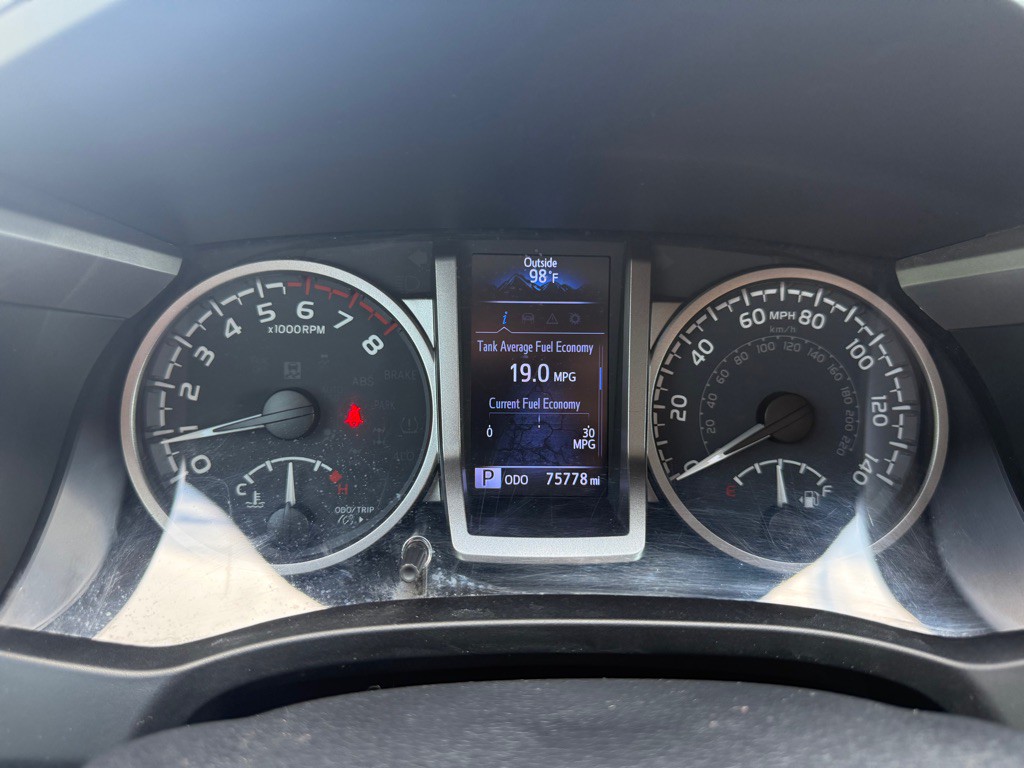 2021 Toyota Tacoma Image 19