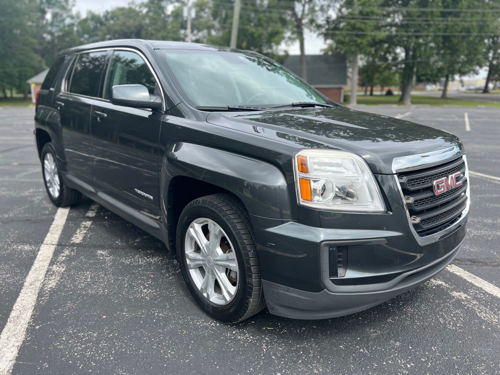 2017 GMC Terrain Image 3