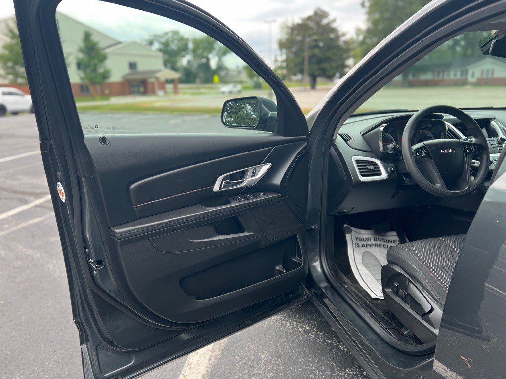 2017 GMC Terrain Image 11