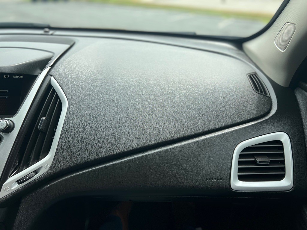 2017 GMC Terrain Image 27