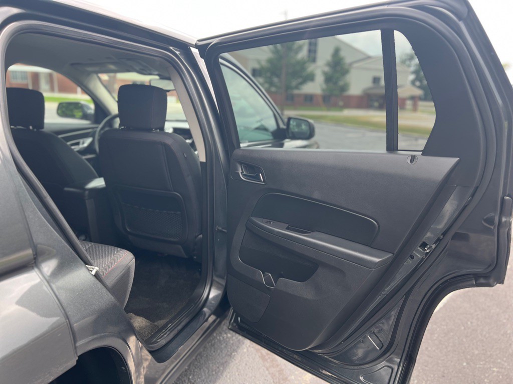 2017 GMC Terrain Image 37