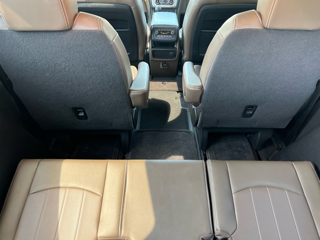 2017 GMC Acadia Image 41