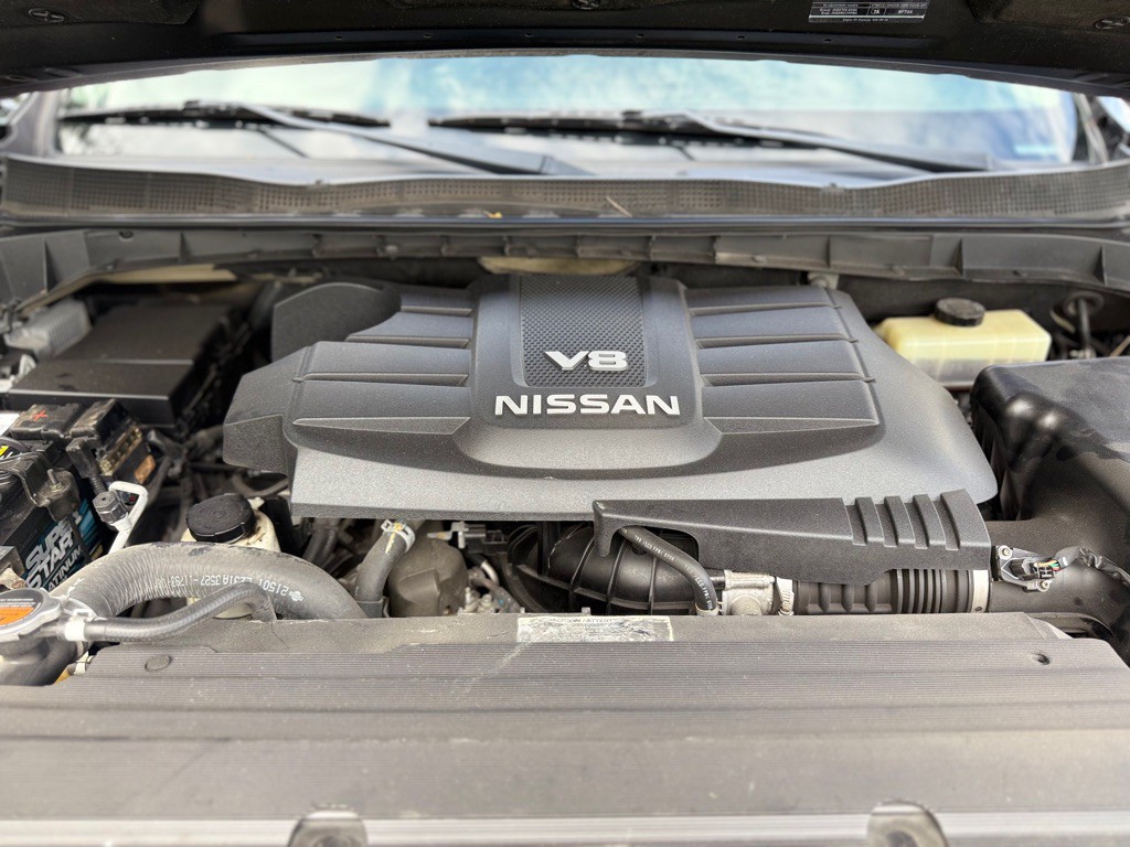 2018 Nissan Titan Image 12