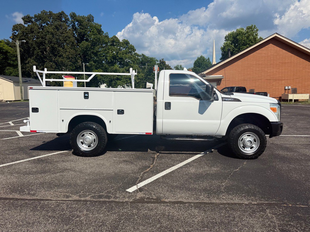 2015 Ford F-350 Image 4