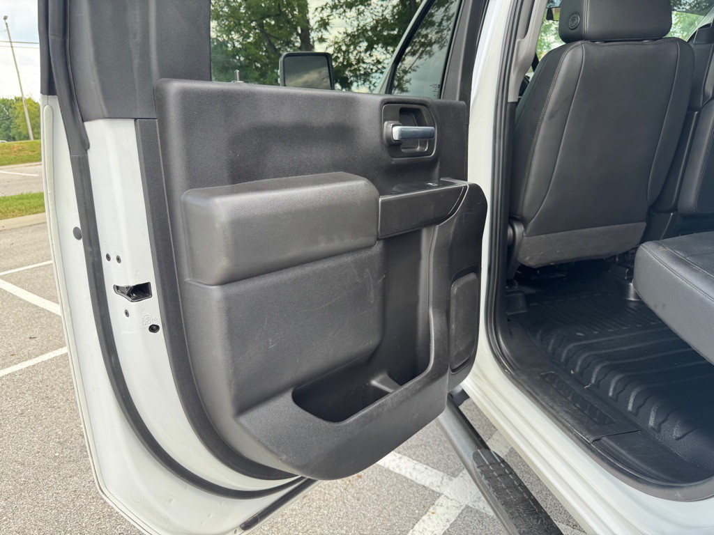 2022 Chevrolet Silverado 1500 Image 17