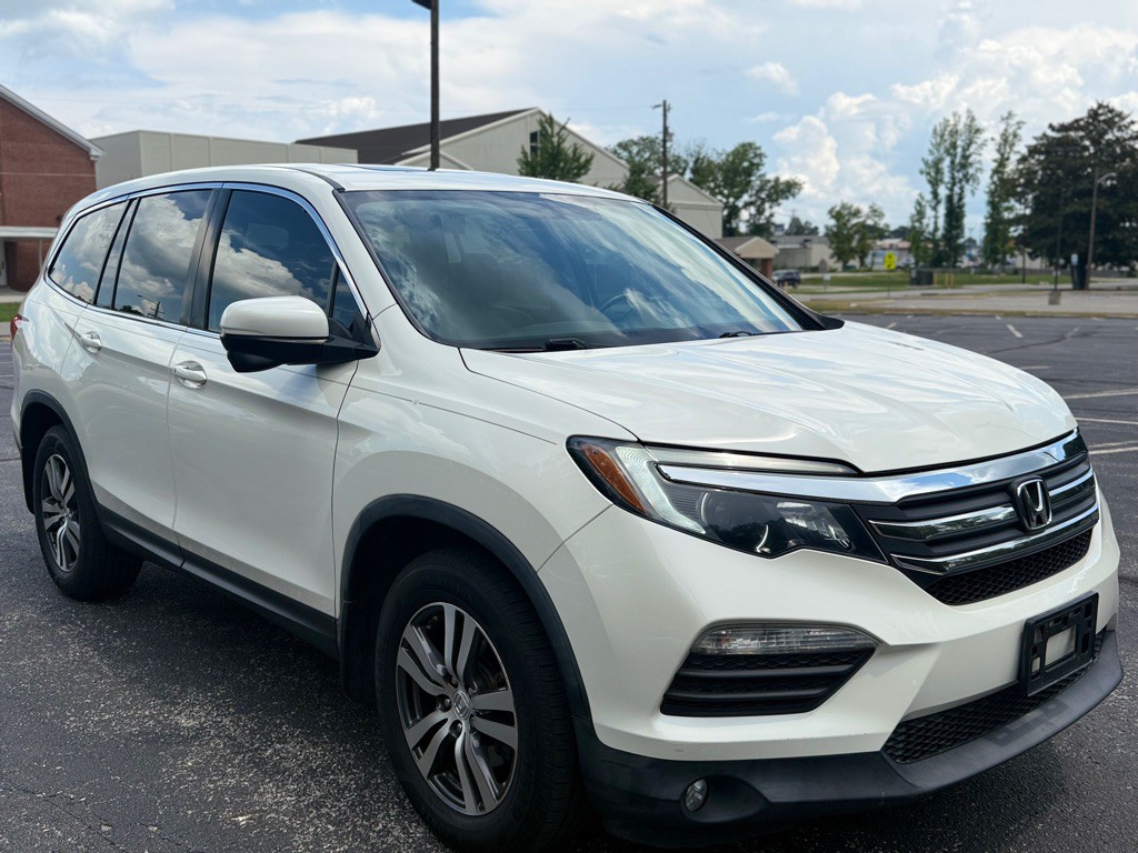 2017 Honda Pilot Image 3