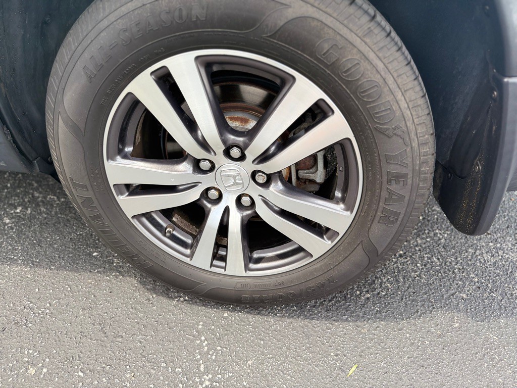 2017 Honda Pilot Image 15