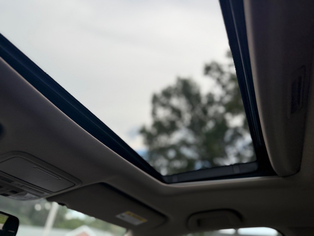 2017 Honda Pilot Image 24