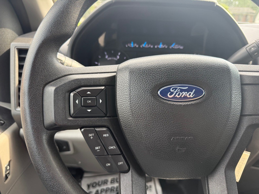 2017 Ford F-350 Image 22