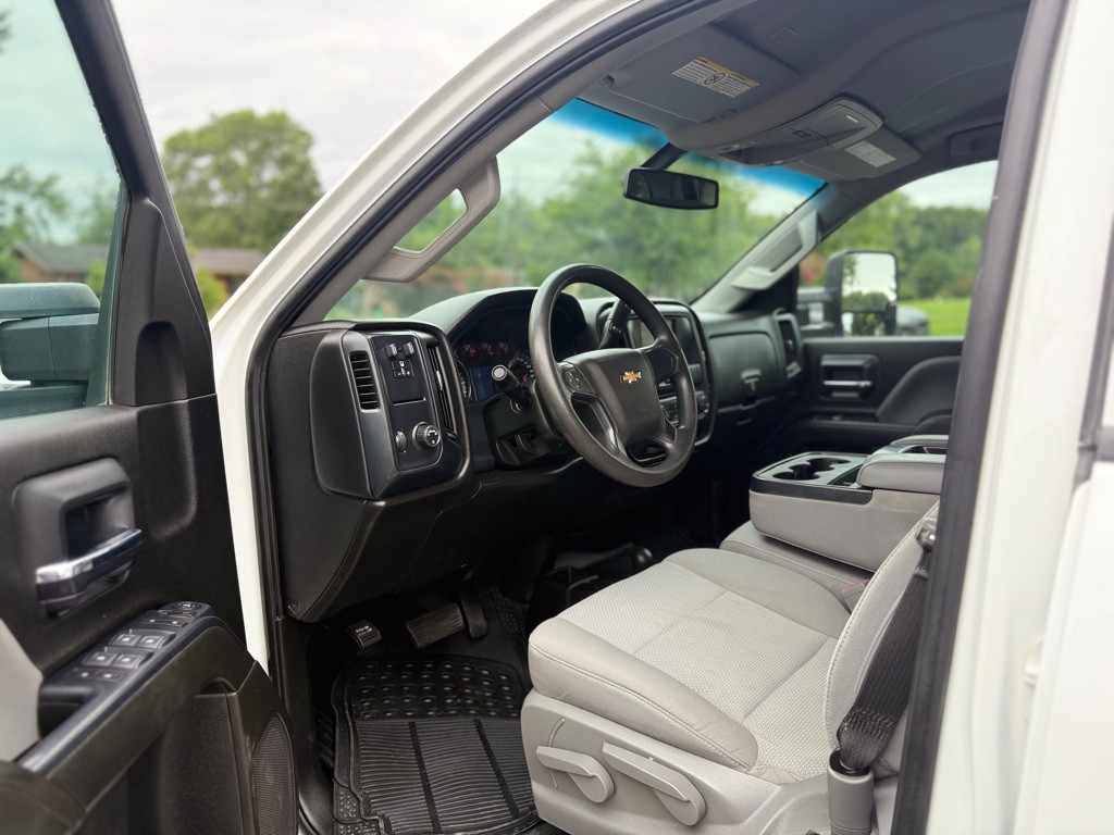 2019 Chevrolet Silverado 1500 Image 15