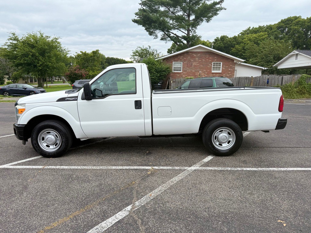 2015 Ford F-250 Image 10