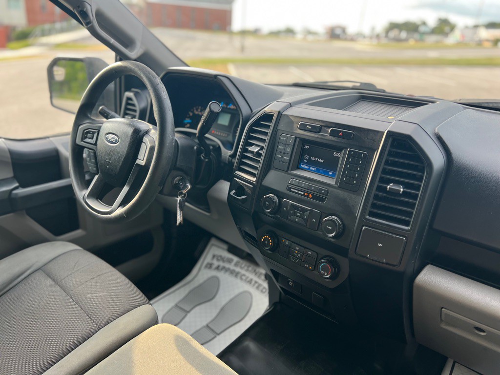 2017 Ford F-150 Image 23