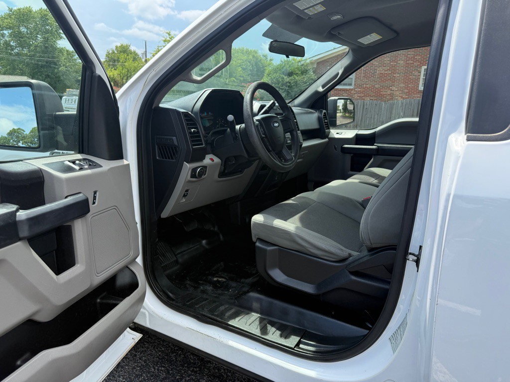 2017 Ford F-150 Image 35