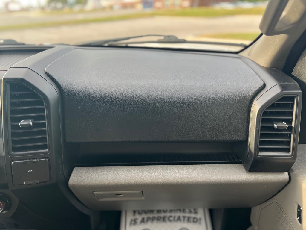 2017 Ford F-150 Image 21